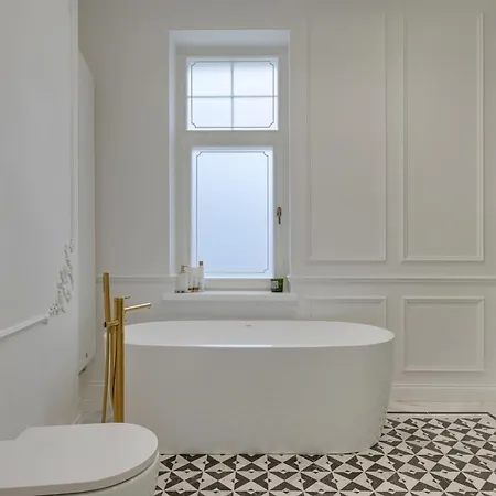 Luxury Apartment